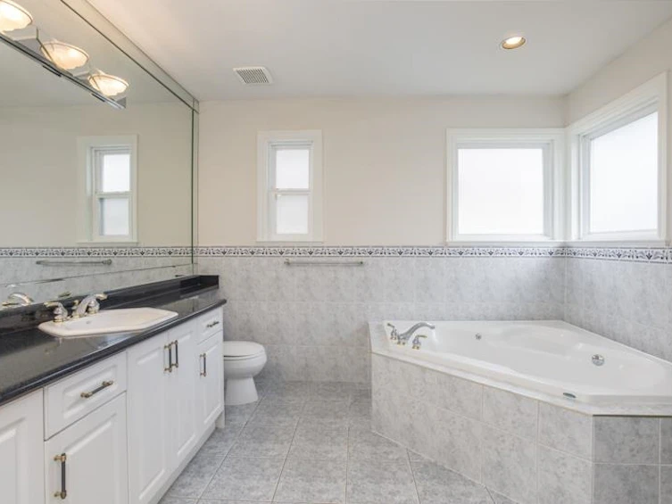 3648 Semlin Drive, Richmond, BC, V7C 5R6 - 30
