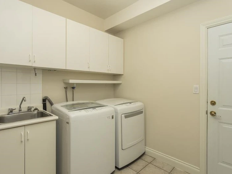 3648 Semlin Drive, Richmond, BC, V7C 5R6 - 23