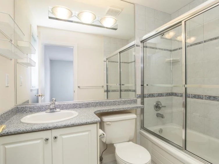3648 Semlin Drive, Richmond, BC, V7C 5R6 - 32