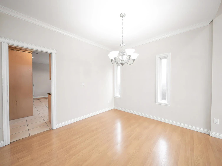 7431 14th Avenue, Burnaby, BC, V3N 1Z8 - 7