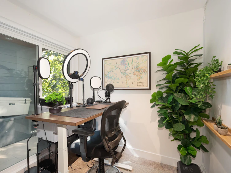 2867 Panorama Drive, North Vancouver, BC, V7G 1V7 - 25
