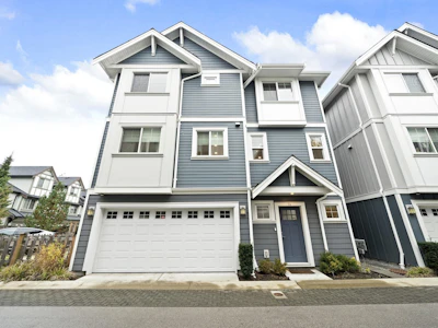 14-7780 Bridge Street - 2