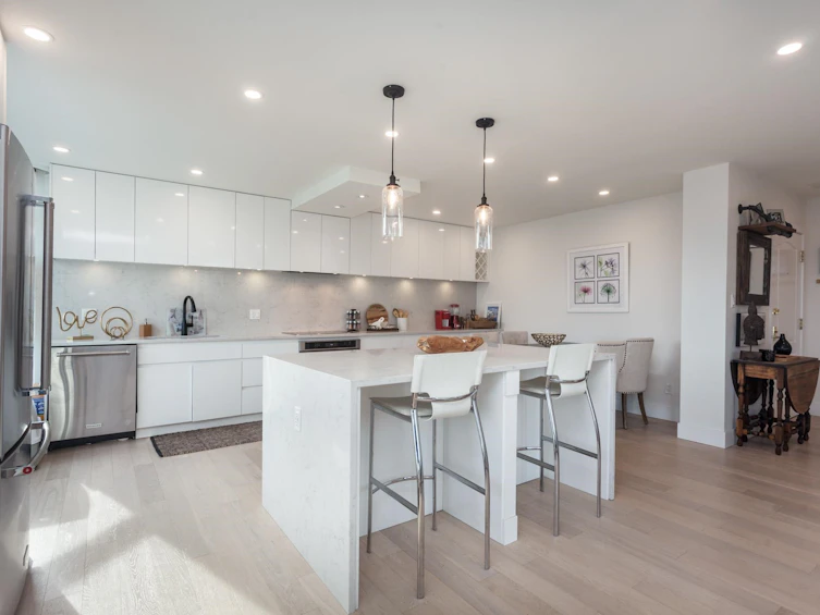 1201-140 E 14th Street, North Vancouver, BC, V7L 2N3 - 11
