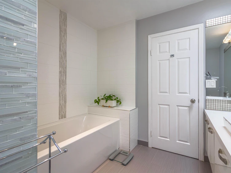 116-2721 Atlin Place, Coquitlam, BC, V3C 5B1 - 24