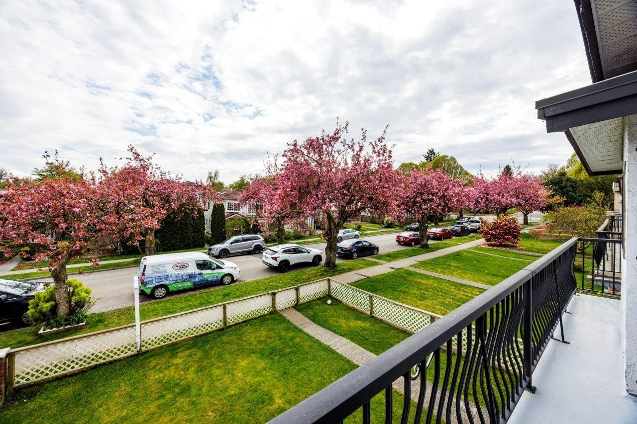 431 E 18th Avenue - 5