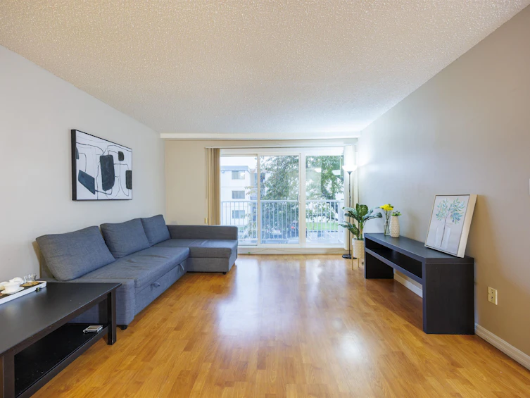 201-7200 Lindsay Road, Richmond, BC, V7C 3M6 - 4