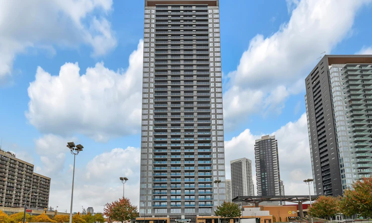909-13615 Fraser Highway