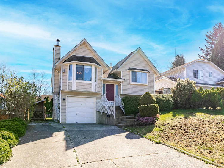 2934 Heckbert Place, Coquitlam, BC, V3C 5B2 - 2