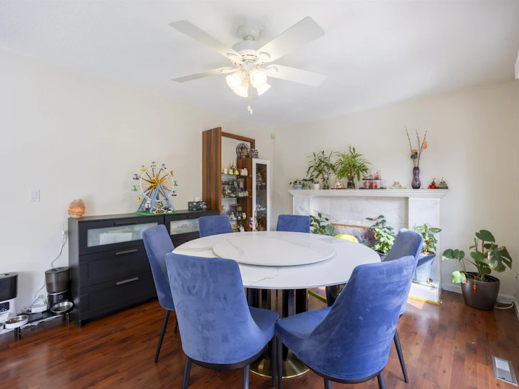 8366 Dayton Court, Richmond, BC, V6Y 3H6 - 8