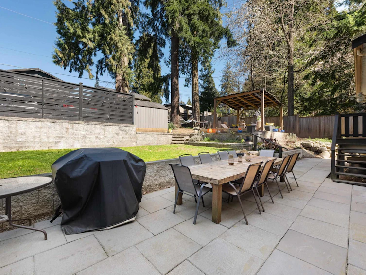 300 E 25th Street, North Vancouver, BC, V7N 1A3 - 23