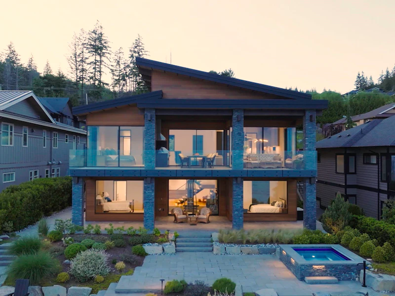 6021 Silverstone Lane, Sechelt BC