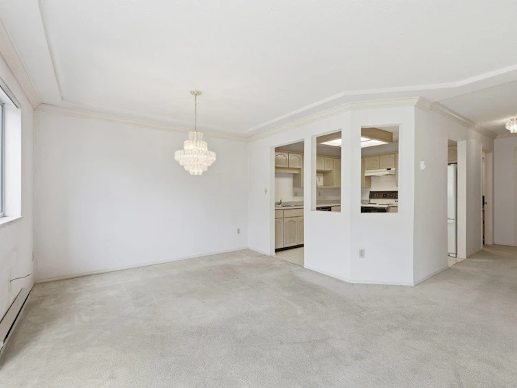 109-8600 Lansdowne Road, Richmond, BC, V6X 3L6 - 4