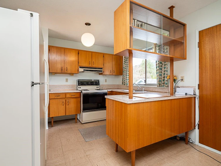 1634 Ross Road, North Vancouver, BC, V7J 1V4 - 12