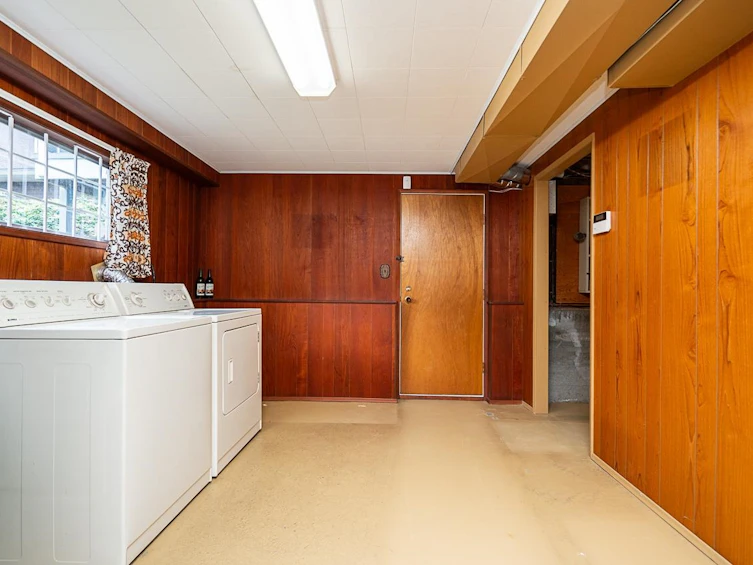1634 Ross Road, North Vancouver, BC, V7J 1V4 - 23