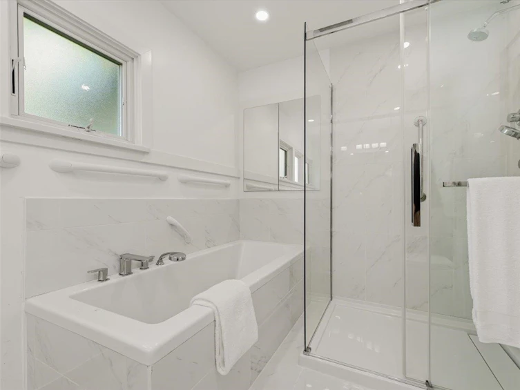 1650 Mathers Avenue, West Vancouver, BC, V7V 2G7 - 19