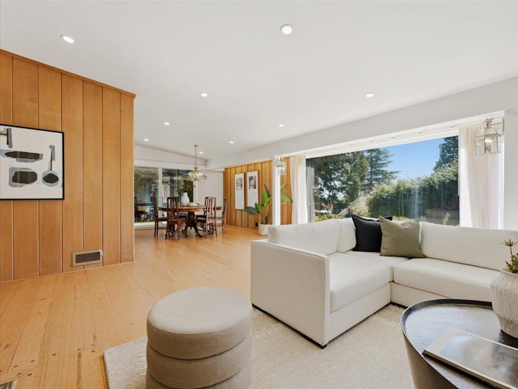 1650 Mathers Avenue, West Vancouver, BC, V7V 2G7
