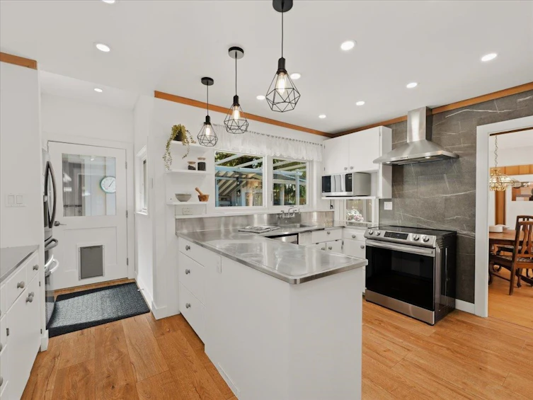 1650 Mathers Avenue, West Vancouver, BC, V7V 2G7 - 8