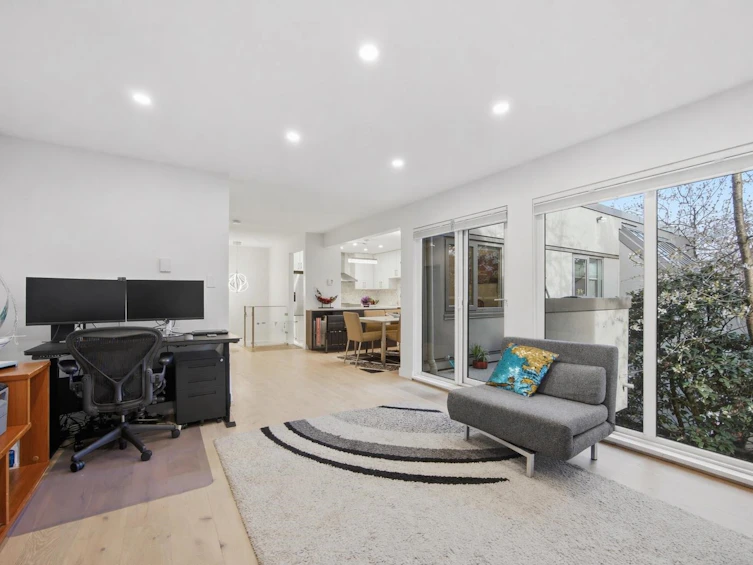 1326 W 7th Avenue, Vancouver, BC, V6H 3W5 - 12