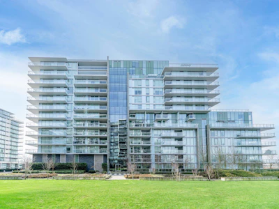 204-6633 Pearson Way - 2