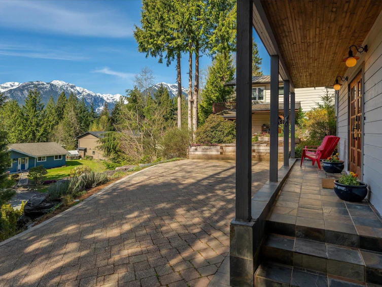 2640 Rhum & Eigg Drive, Squamish, BC, V8B 0G1 - 32