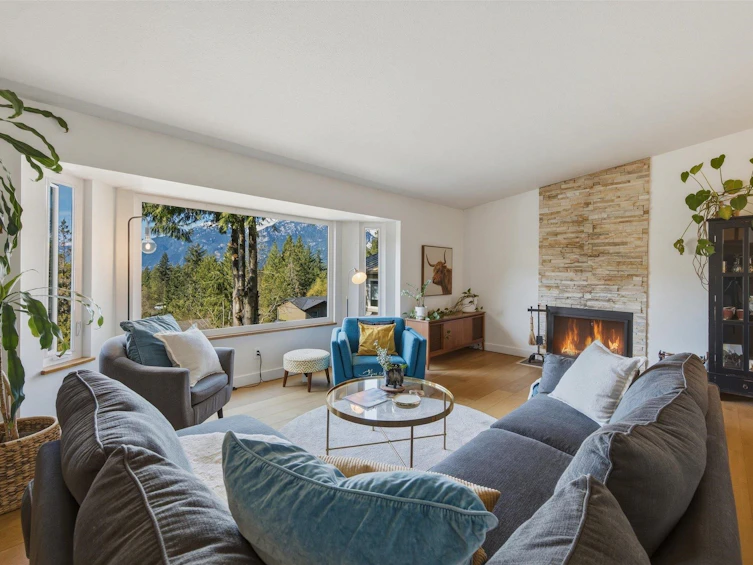 2640 Rhum & Eigg Drive, Squamish, BC, V8B 0G1 - 4