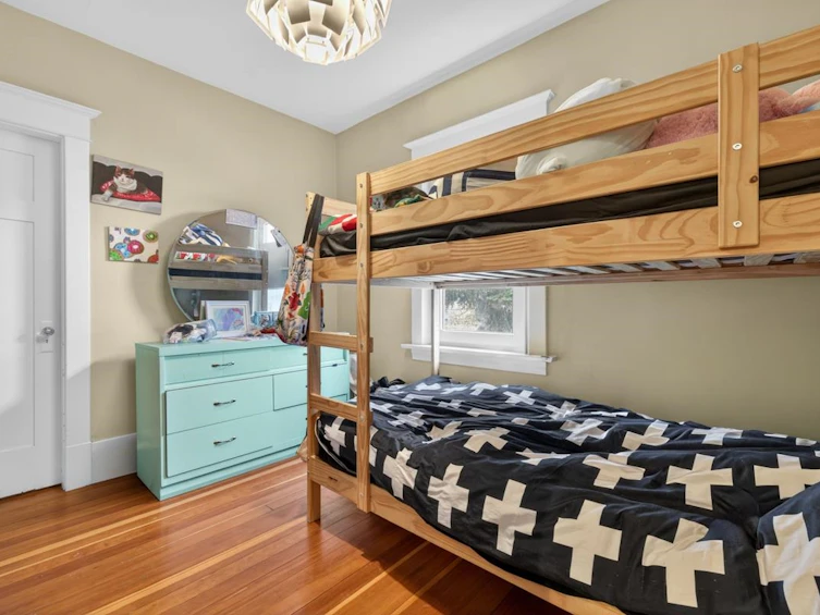 4195 W 15th Avenue, Vancouver, BC, V6R 3A4 - 25