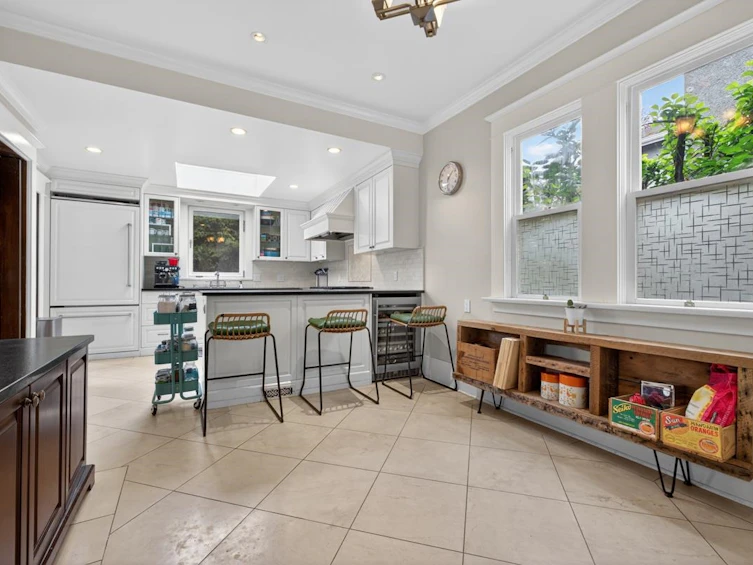 4195 W 15th Avenue, Vancouver, BC, V6R 3A4 - 17