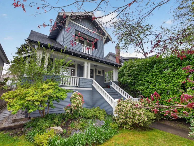4195 W 15th Avenue, Vancouver, BC, V6R 3A4 - 2