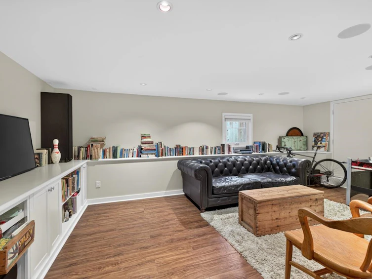 4195 W 15th Avenue, Vancouver, BC, V6R 3A4 - 27
