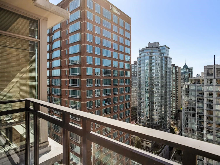 2202-788 Richards Street, Vancouver, BC, V6B 0C7 - 13