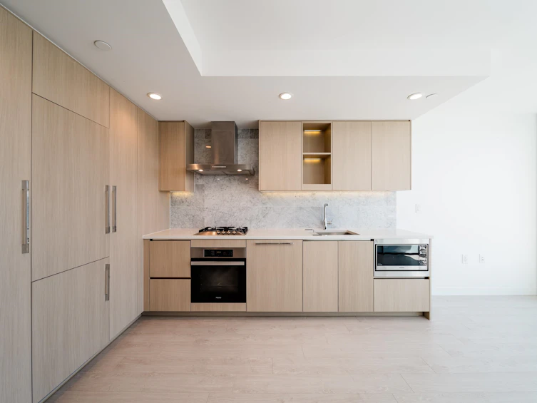 1305-1768 Cook Street, Vancouver, BC, V5Y 0N3 - 2