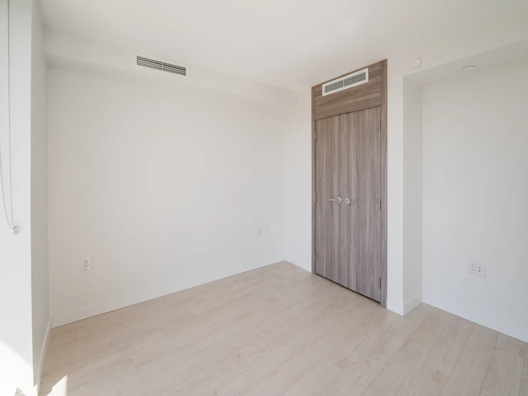1305-1768 Cook Street, Vancouver, BC, V5Y 0N3 - 12