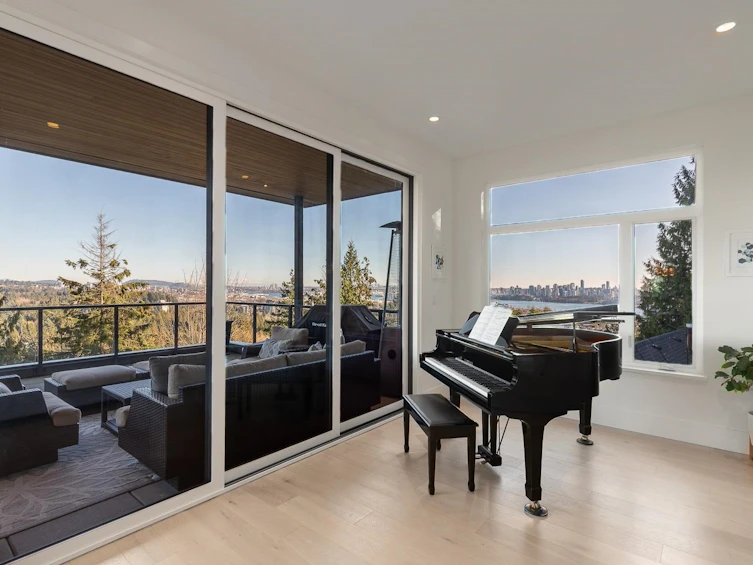 817 Younette Drive, West Vancouver, BC, V7T 1T1 - 10