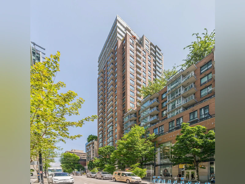2203 - 788 Richards Street, Vancouver BC V6B 0C7