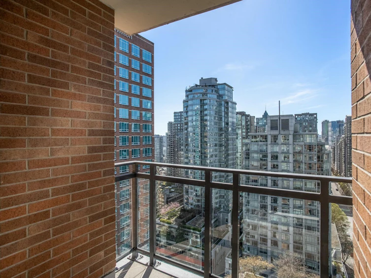 2203-788 Richards Street, Vancouver, BC, V6B 0C7 - 15