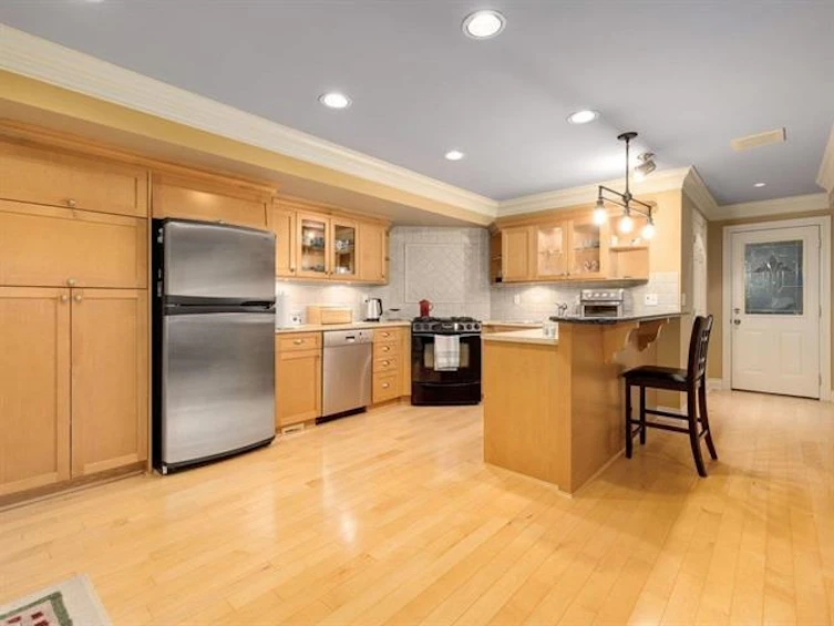 14008 Marine Drive, Surrey, BC, V4B 1A7 - 32