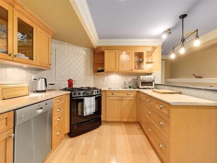 14008 Marine Drive, Surrey, BC, V4B 1A7 - 33