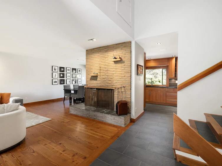 1374 E 15th Street, North Vancouver, BC, V7J 1K8 - 7
