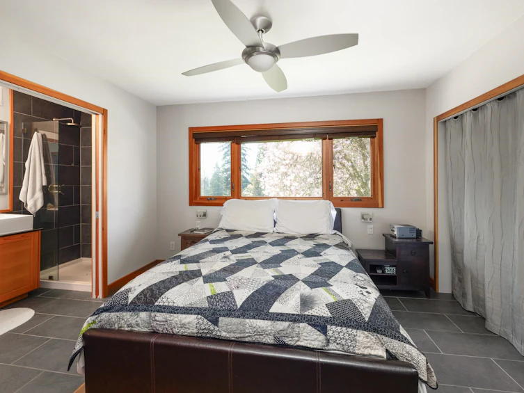 1374 E 15th Street, North Vancouver, BC, V7J 1K8 - 33