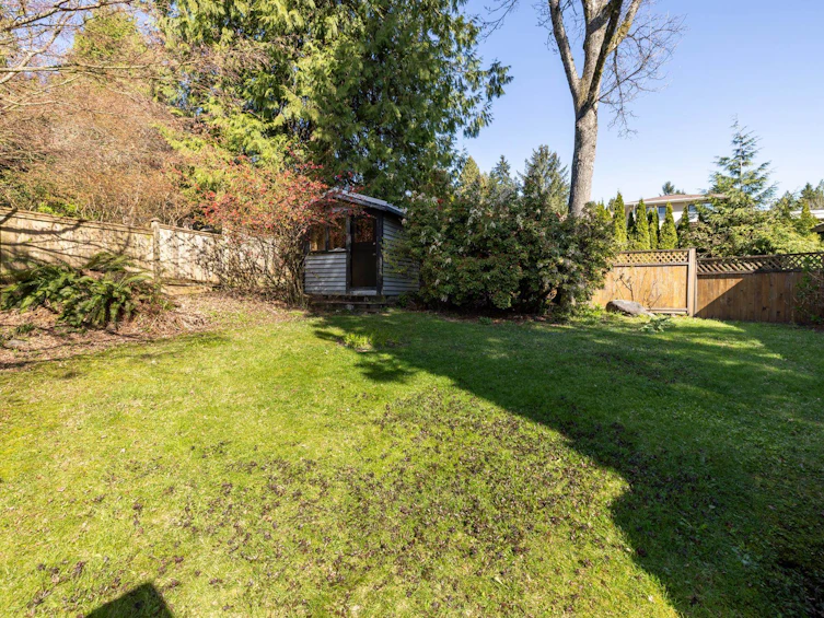 1374 E 15th Street, North Vancouver, BC, V7J 1K8 - 14