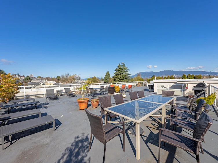 202-2036 York Avenue, Vancouver, BC, V6J 1E6 - 20