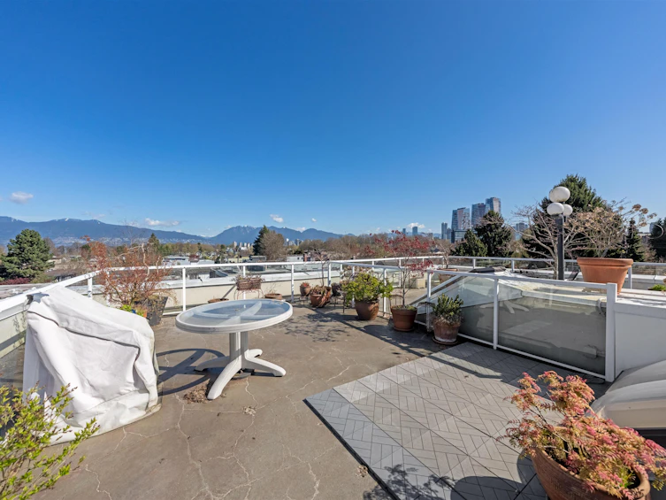202-2036 York Avenue, Vancouver, BC, V6J 1E6 - 21