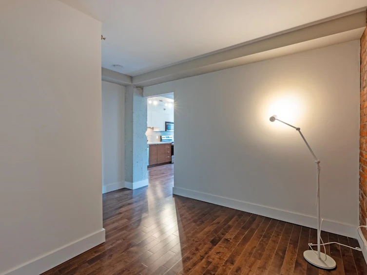 205-233 Abbott Street, Vancouver, BC, V6B 2K7 - 18