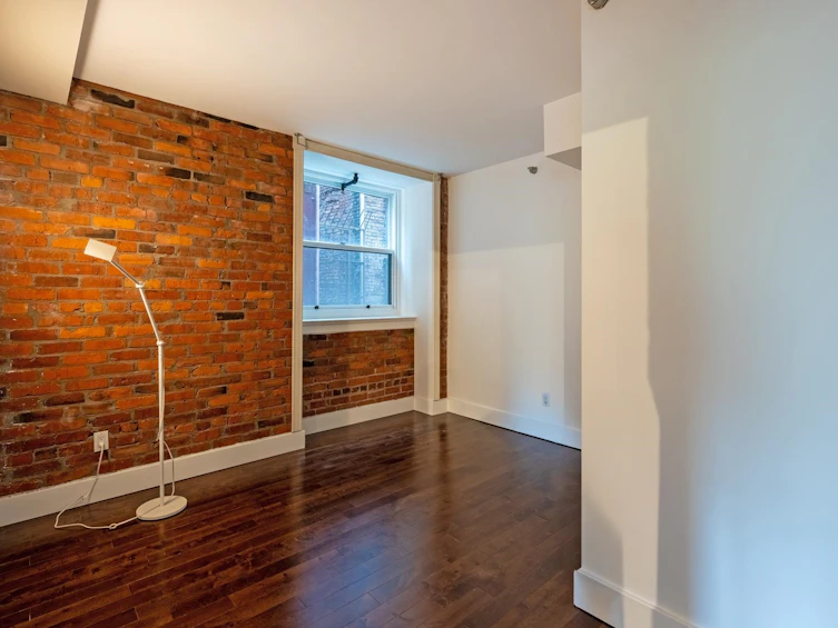 205-233 Abbott Street, Vancouver, BC, V6B 2K7 - 15