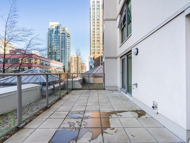 402-1323 Homer Street, Vancouver, BC, V6B 5T1 - 23