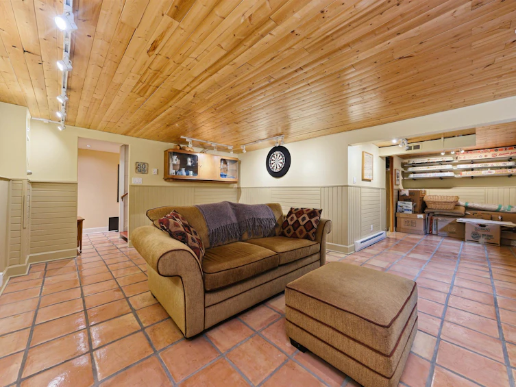 818 E 6th Street, North Vancouver, BC, V7L 1R7 - 25