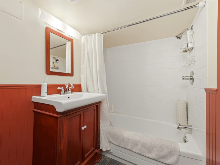 818 E 6th Street, North Vancouver, BC, V7L 1R7 - 27