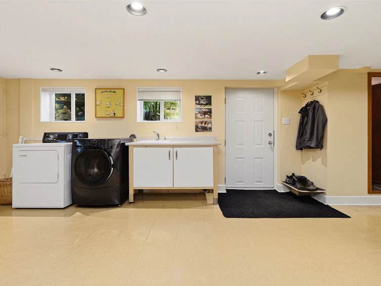818 E 6th Street, North Vancouver, BC, V7L 1R7 - 28