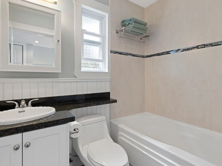1807 E 7th Avenue, Vancouver, BC, V5N 1S1 - 15