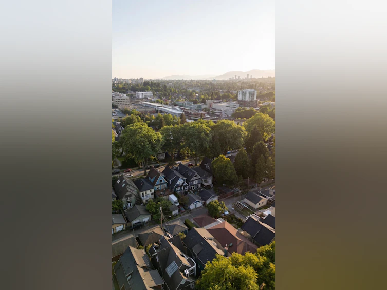 1807 E 7th Avenue, Vancouver, BC, V5N 1S1 - 30